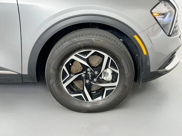 2023 Kia Sportage LX - Photo 34