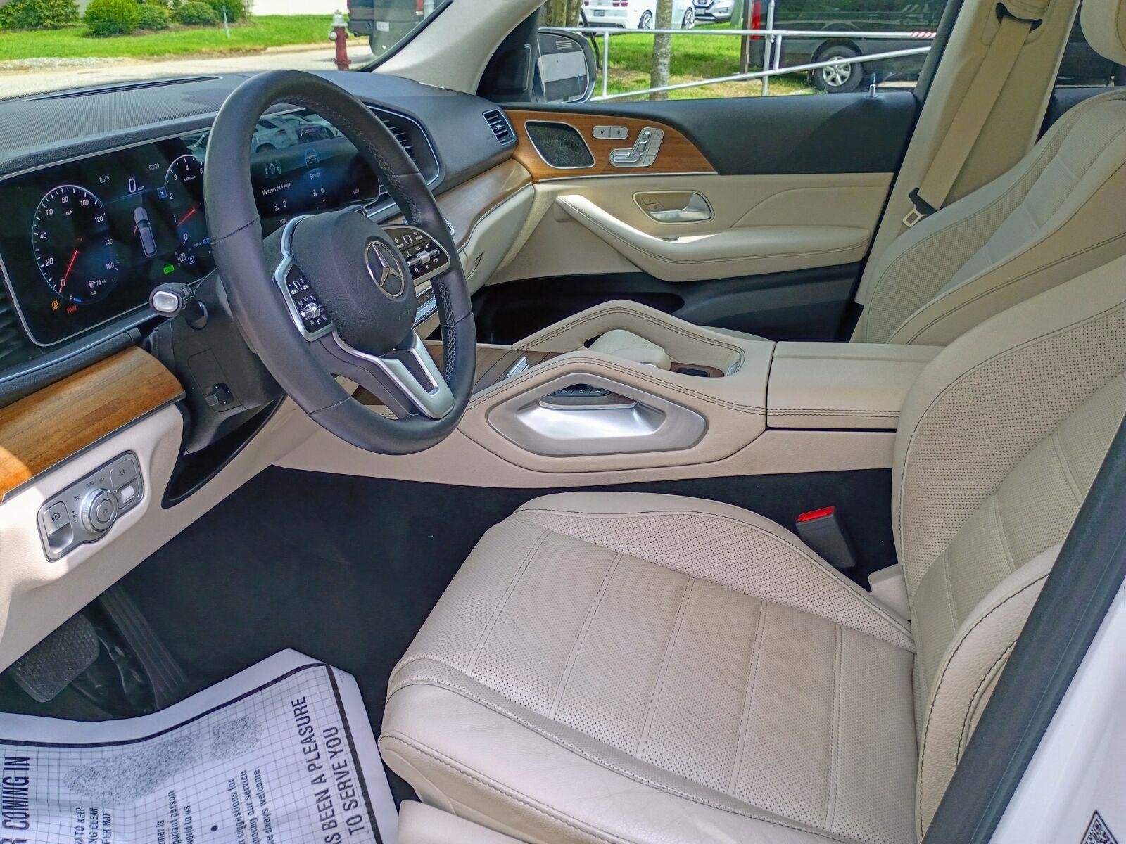 Used 2022 Polar White Mercedes-Benz GLE 450 image 11