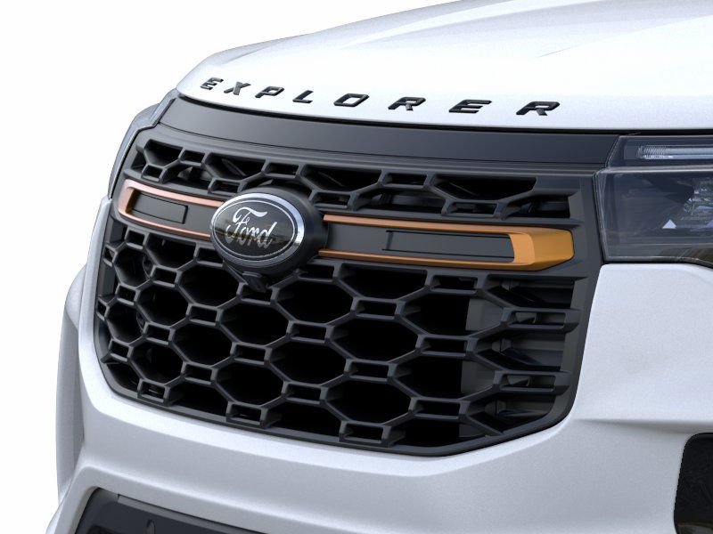 New 2026 Star White Metallic Tri-Coat Ford Tremor® image 38