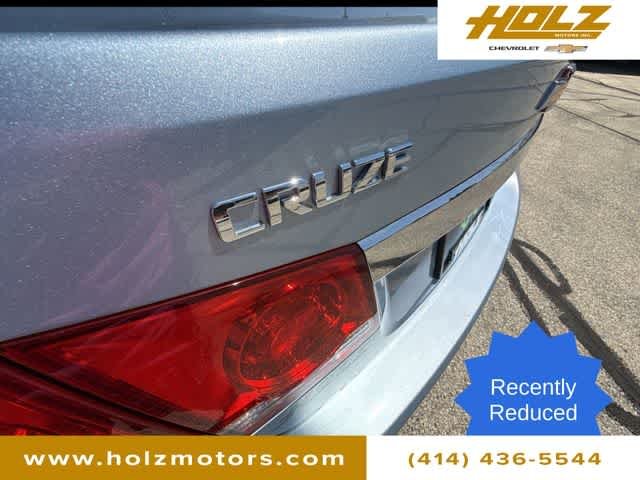 Certified Used 2011 ICE BLUE METALLIC Chevrolet LS image 28