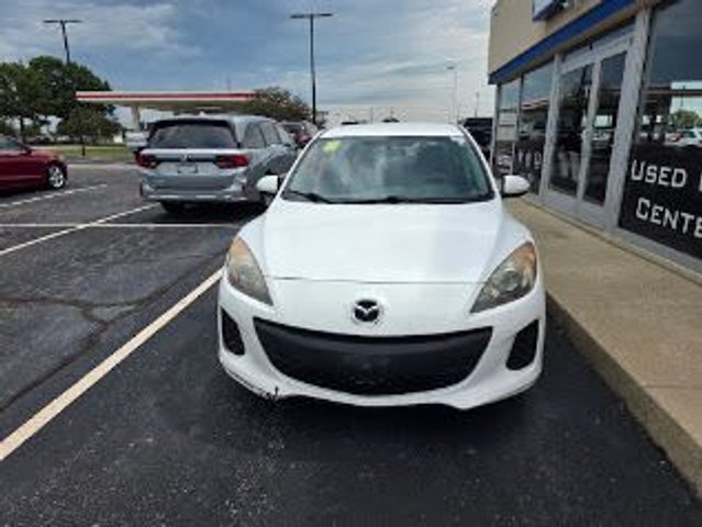 2013 Mazda Mazda3 i Sport