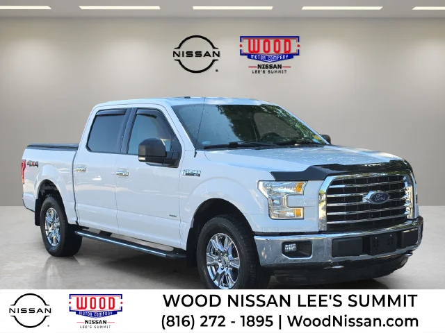 Used 2017 Oxford White Ford XLT image 1