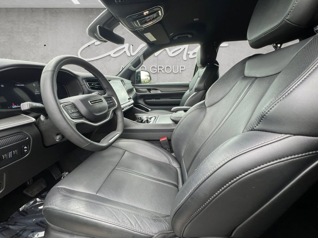 Used 2024 White Jeep Series II image 19
