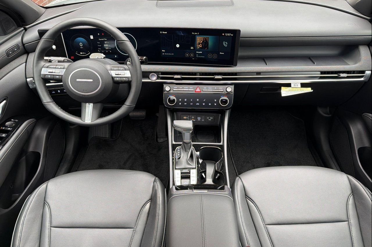 2026 Hyundai Santa Cruz Limited - Photo 16