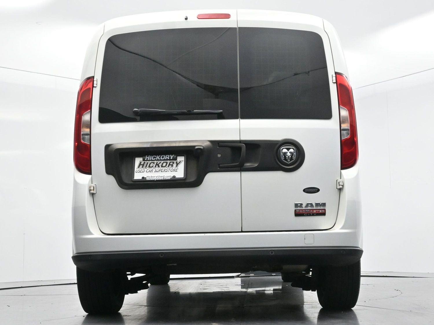 Used 2018 Bright White Ram Tradesman SLT image 47