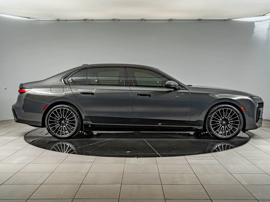 Certified Used 2024 Dravit Gray Metallic BMW eDrive50 image 4