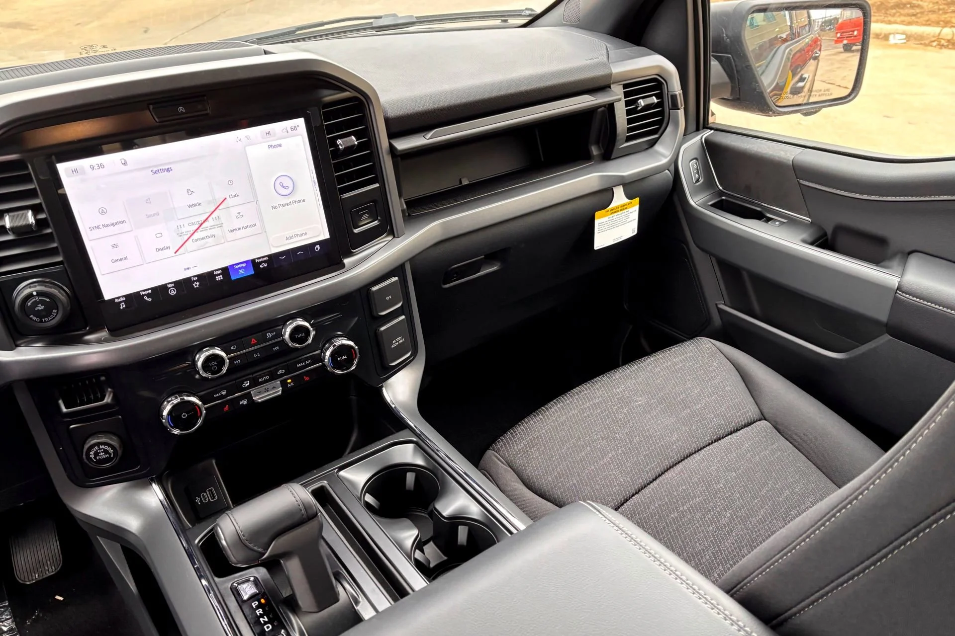 New 2026 Agate Black Metallic Ford XLT image 17