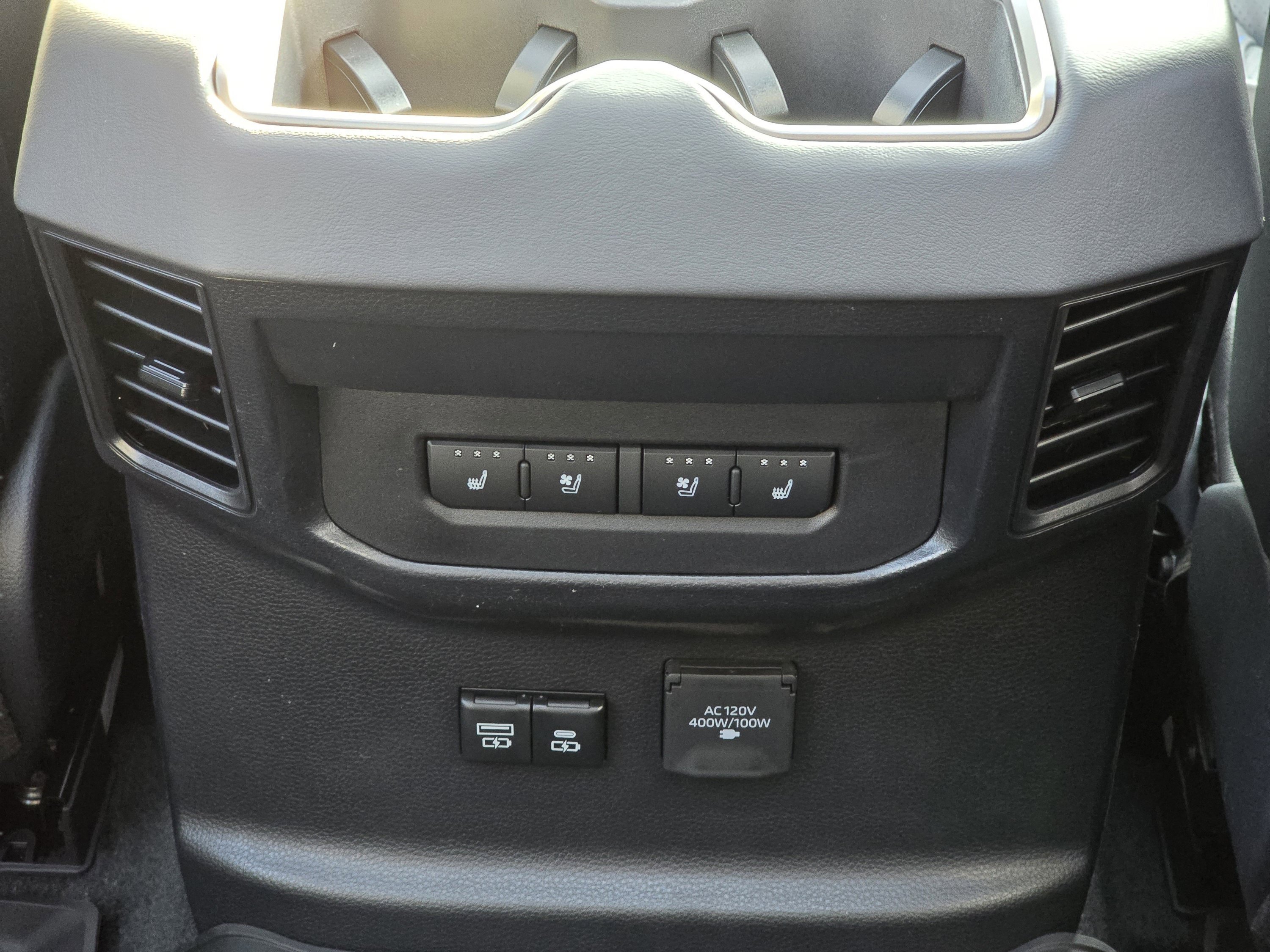2026 Toyota Tundra Platinum - Photo 36