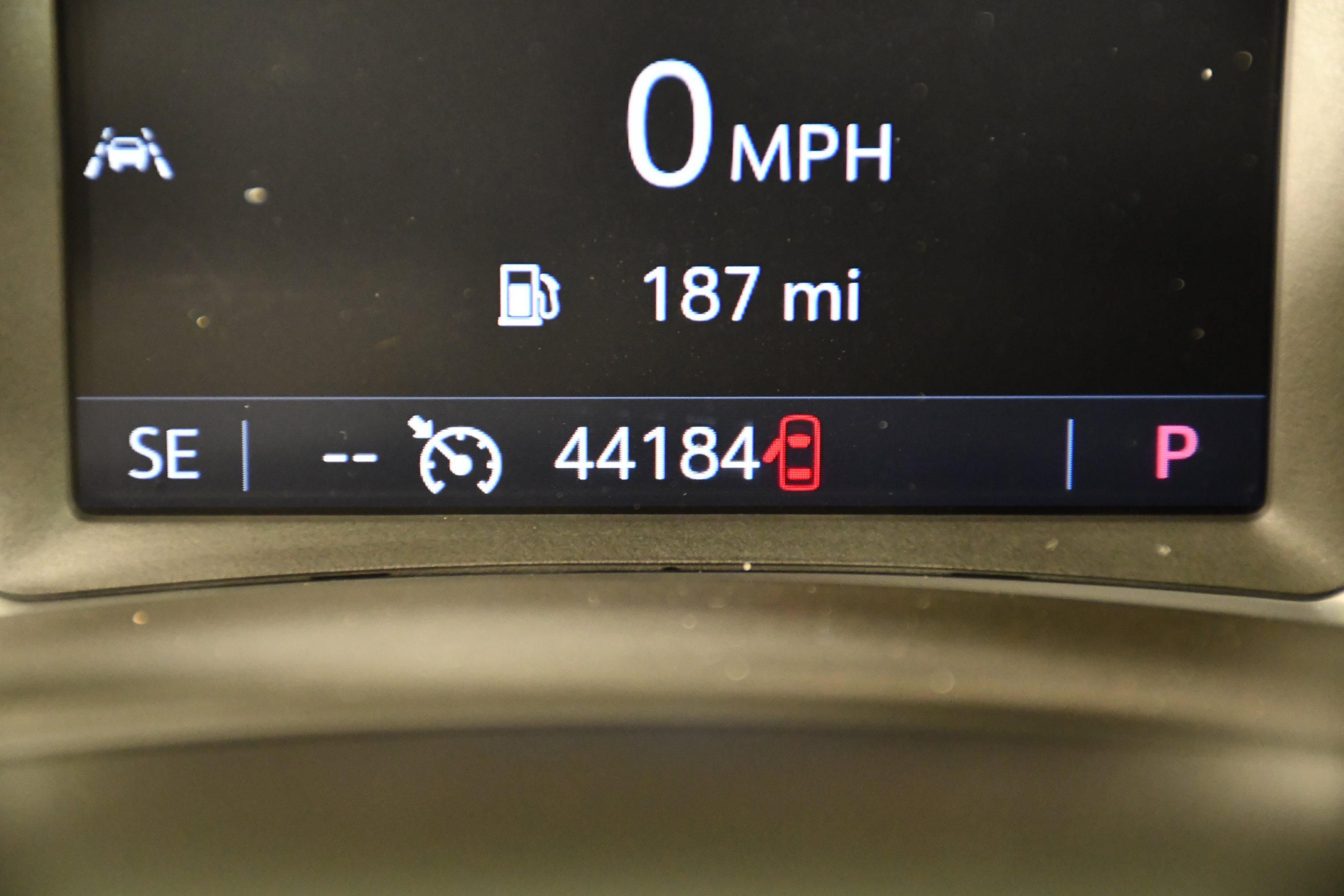 Used 2024 Sterling Metallic GMC SLT image 17