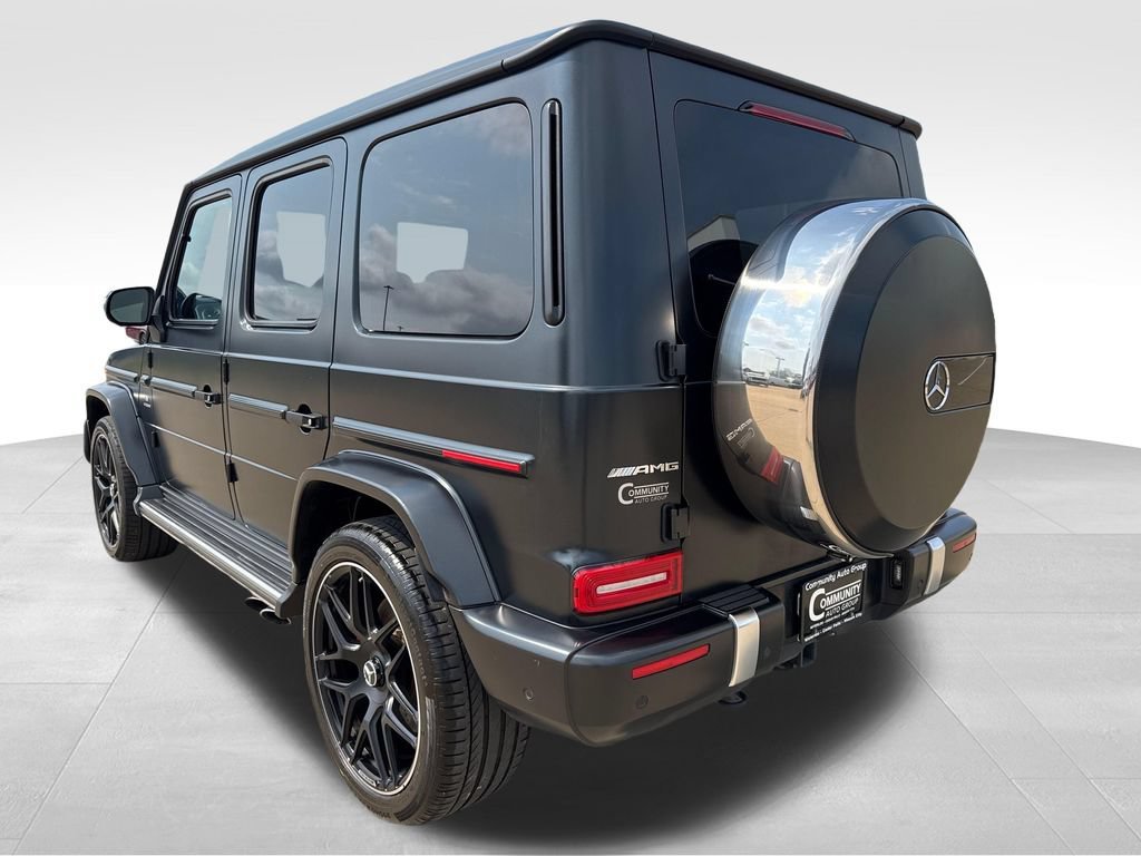 Used 2022 Black Mercedes-Benz 4MATIC® image 3
