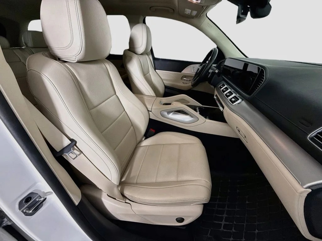 Used 2024 White Mercedes-Benz GLE 350 image 28
