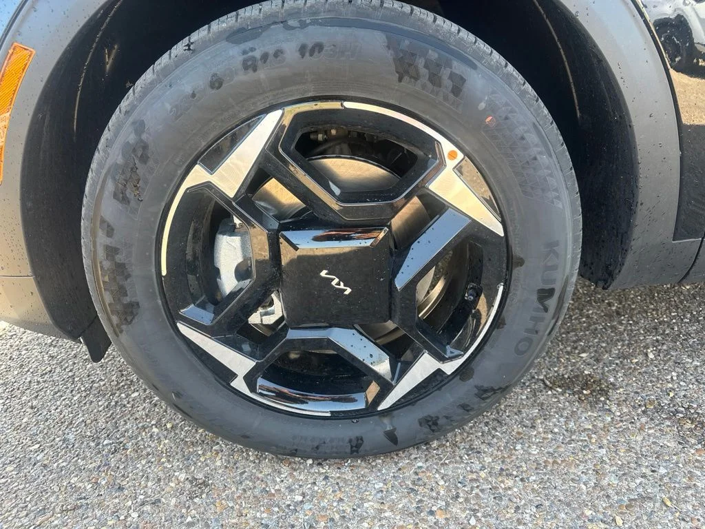 New 2027 Black Kia EX image 21