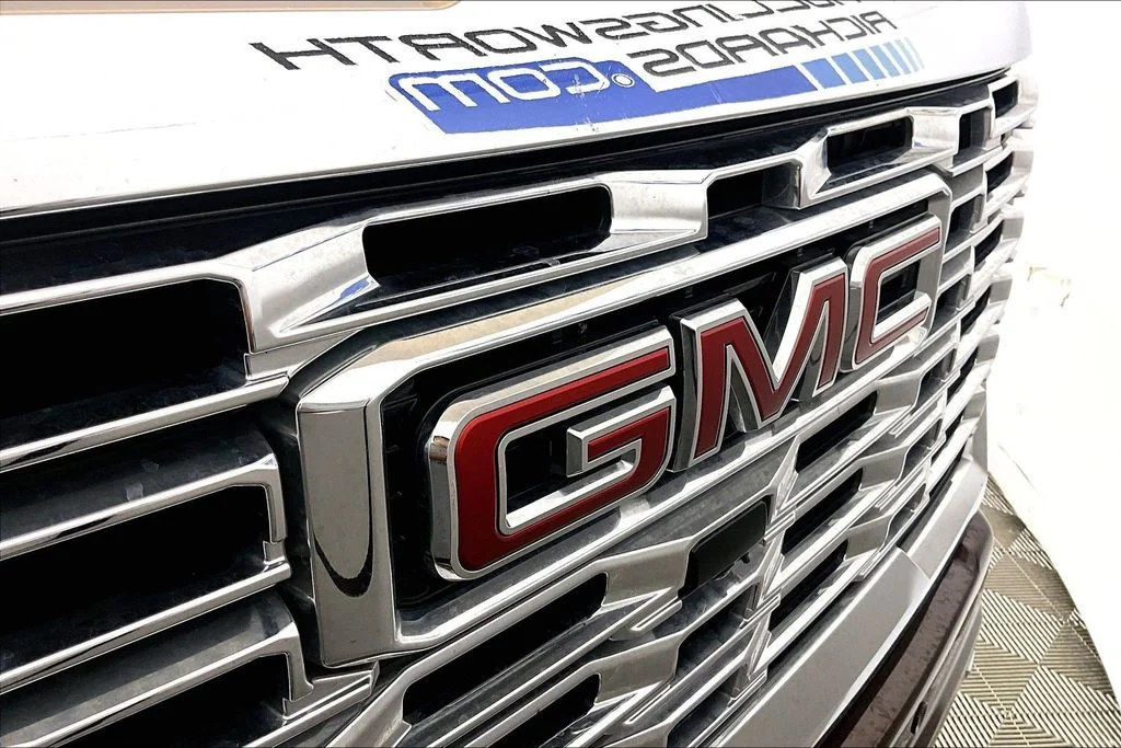 Used 2024 Redwood Metallic GMC Denali image 23