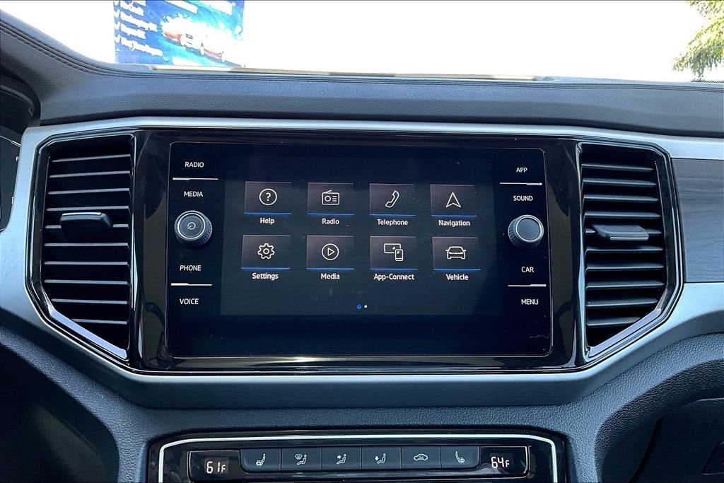 2022 Volkswagen Atlas SE w/Tech - Photo 16