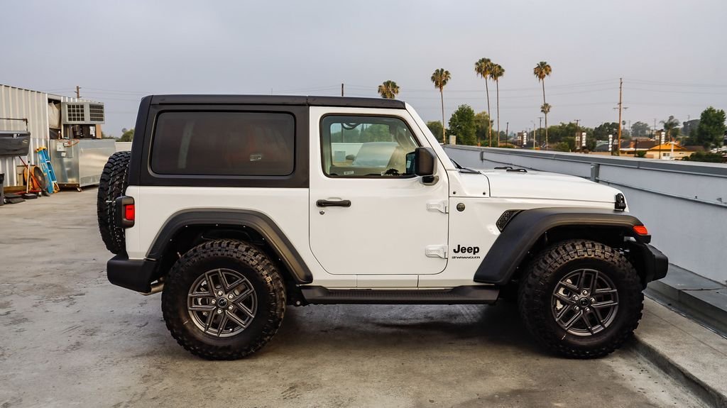 Used 2025 Bright White Clearcoat Jeep Sport S image 13