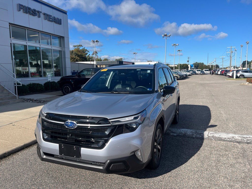 Used 2025 Silver Subaru Touring image 7