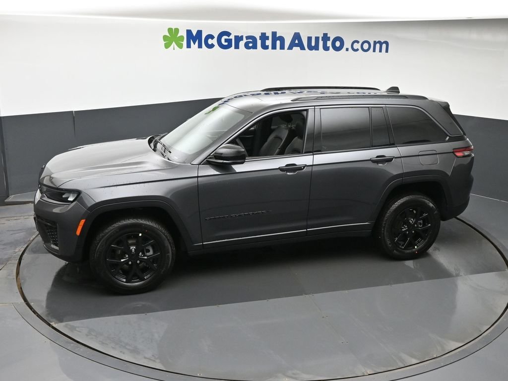2026 Jeep Grand Cherokee Laredo - Photo 22