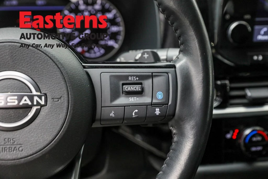 Used 2023 Black Nissan SL image 15