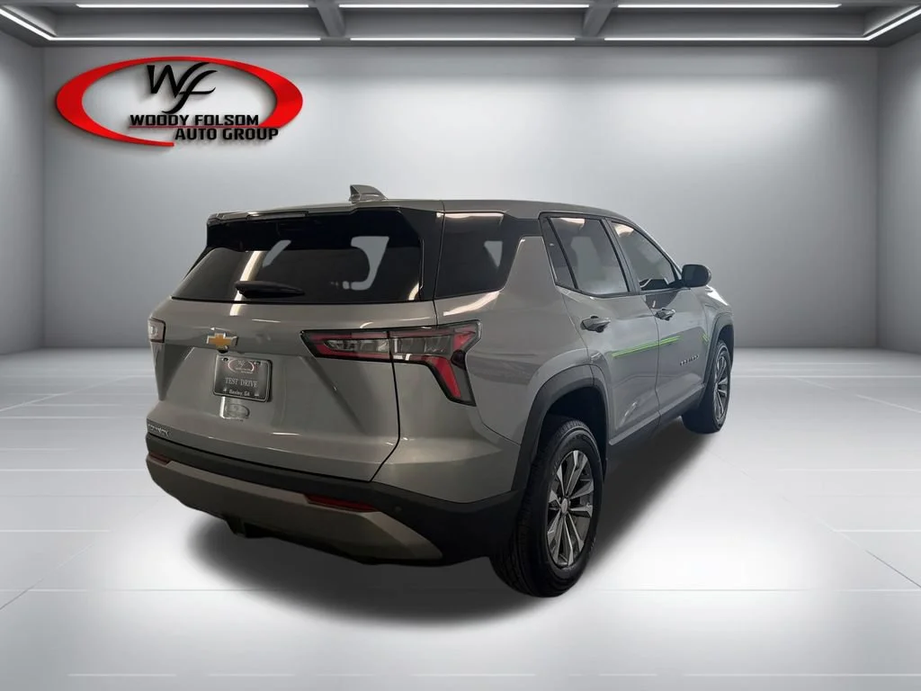 New 2027 Sterling Gray Metallic Chevrolet LT image 6