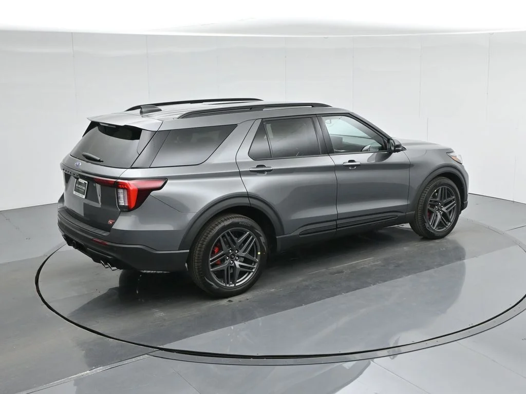 New 2026 Carbonized Gray Metallic Ford ST image 42