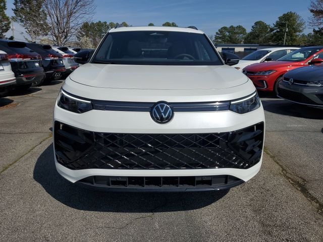 New 2026 White Volkswagen SE R-Line Black image 2