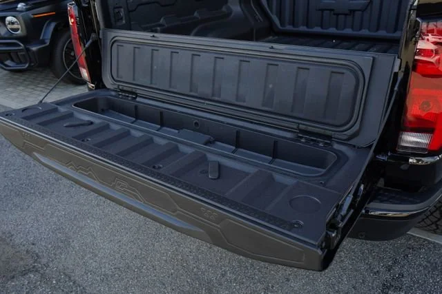 2026 Chevrolet Colorado ZR2 - Photo 18
