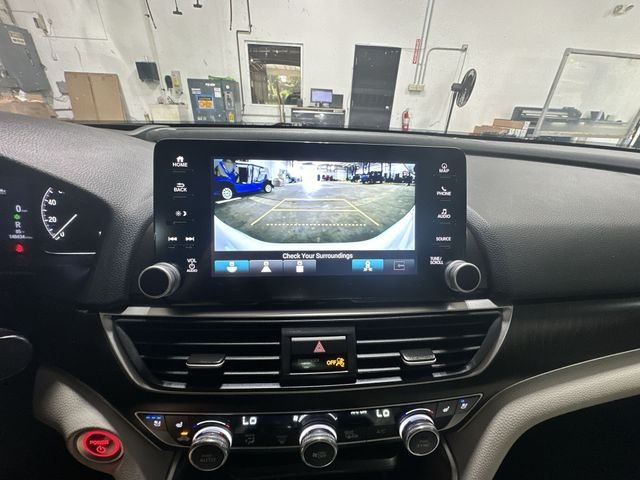 Certified Used 2022 White Honda Touring image 29