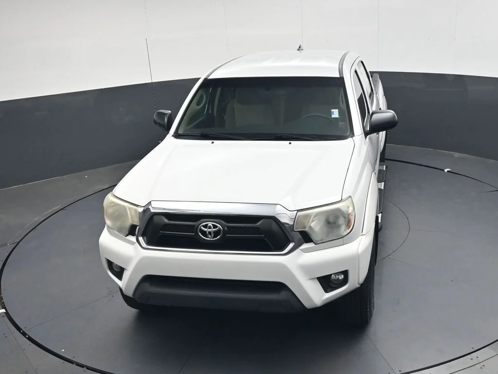 Used 2015 White Toyota PreRunner image 31