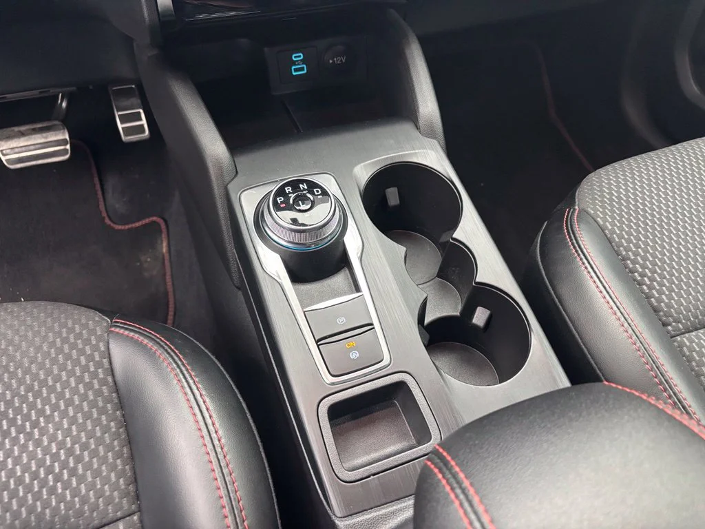 Used 2023 Gray Ford ST-Line image 26