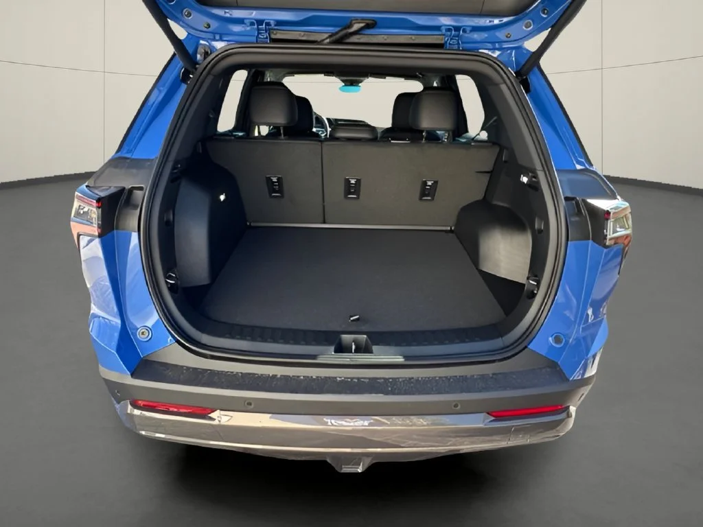 New 2027 Reef Blue Metallic Chevrolet ACTIV image 6