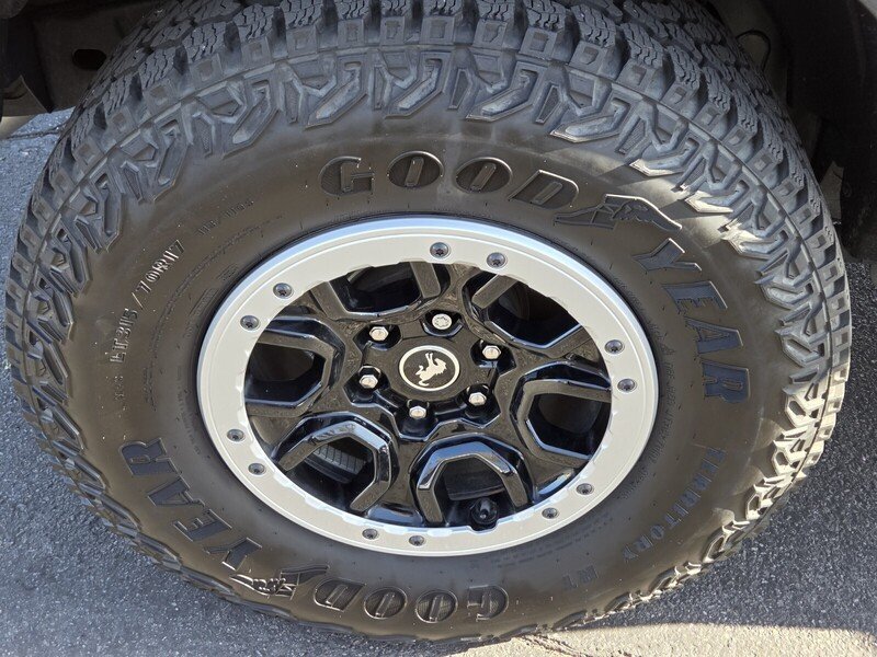 Used 2025 Gray Ford Badlands image 11