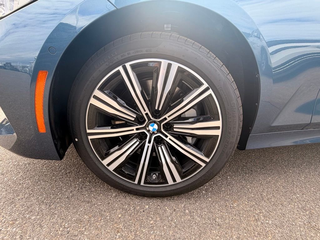 New 2026 Arctic Race Blue metallic BMW 330i xDrive image 6