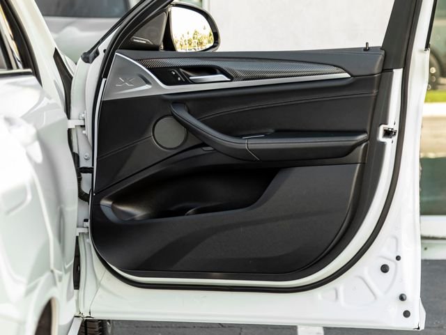 Used 2020 Alpine White BMW Base image 31