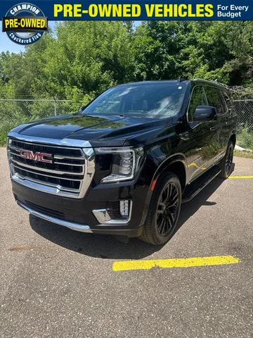 2023 GMC Yukon SLT