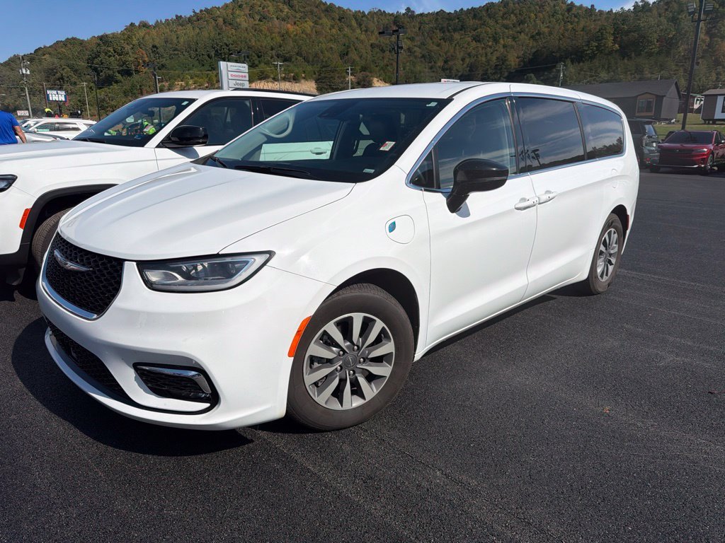 2024 Chrysler Pacifica