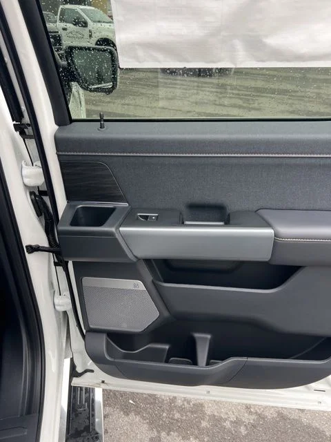 New 2026 Star White Metallic Tri-Coat Ford Lariat® image 64