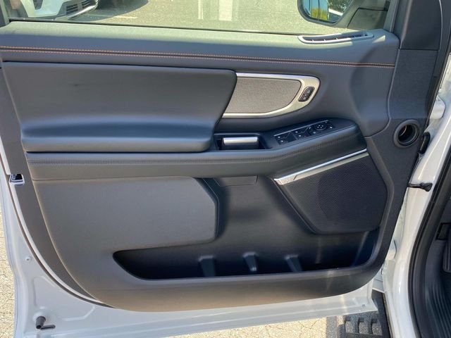 New 2027 White Ford Tremor image 11