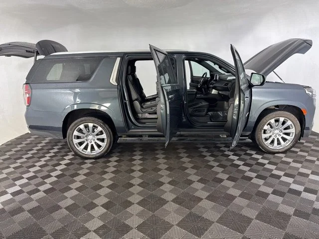 Used 2022 Gray Chevrolet Premier image 14