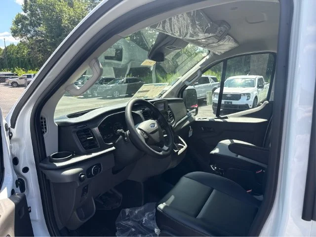 2025 Ford Transit Van Base - Photo 11