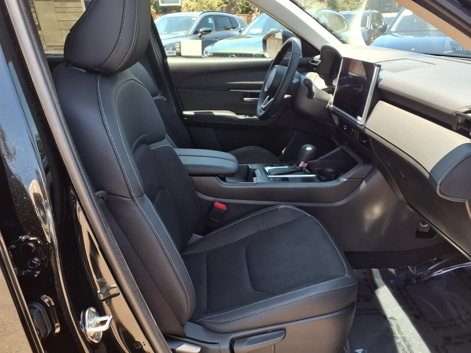 New 2026 Jet Black Mica Mazda 2.5 S Select AWD image 24