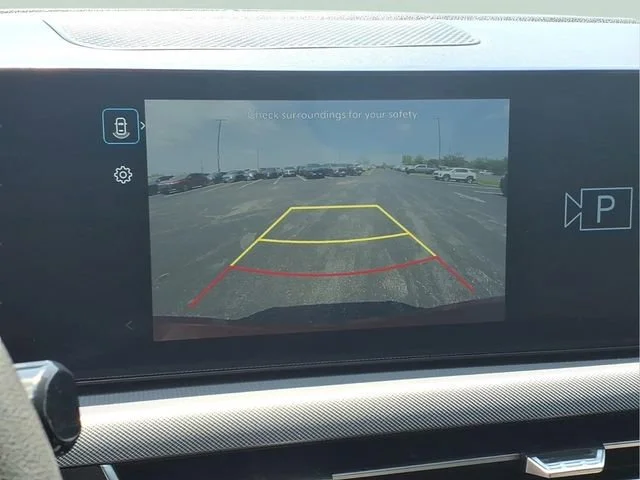 Used 2024  Hyundai SEL image 6
