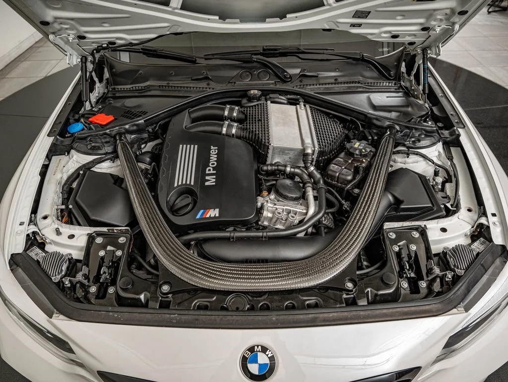 Used 2020 Alpine White BMW Competition image 46