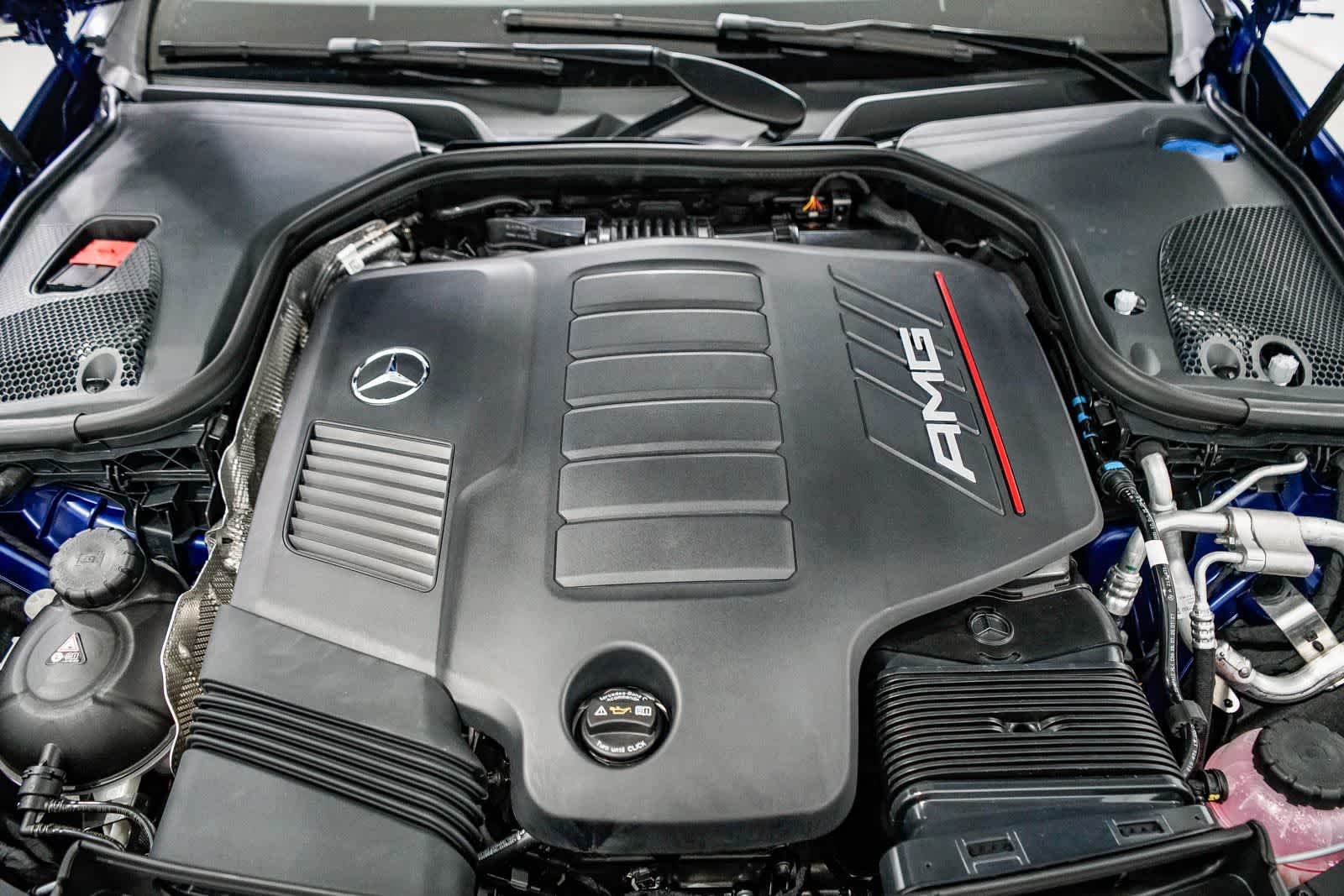 New 2026 MANUFAKTUR Starling Blue Magno Mercedes-Benz AMG® GT 53 image 12
