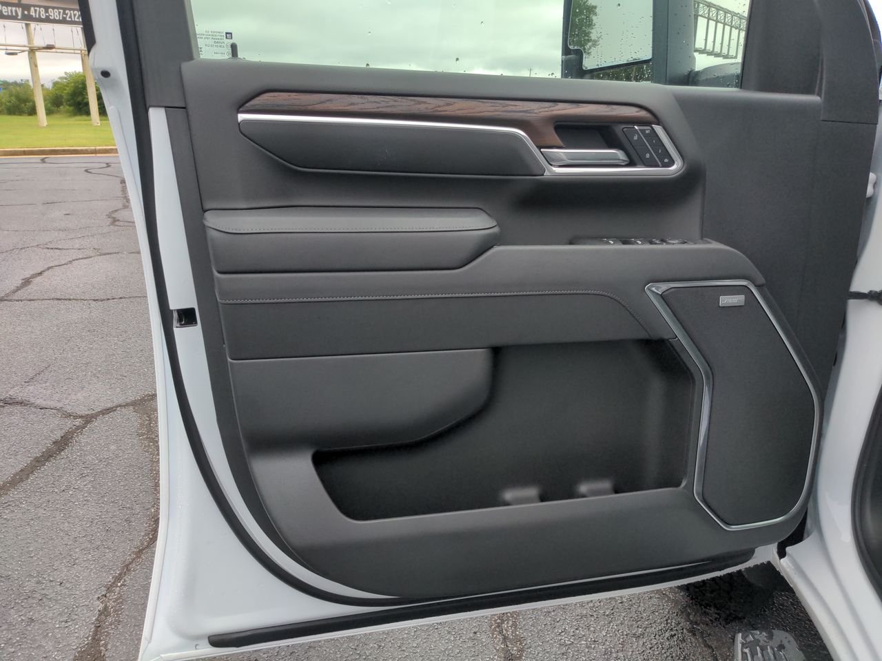 2025 GMC Sierra 3500HD SLT - Photo 22