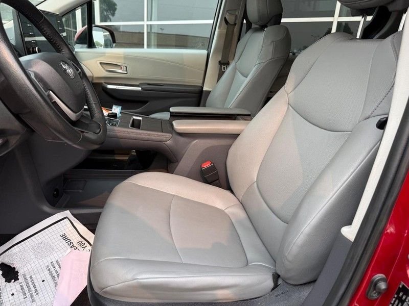 Used 2023 Pearl Toyota XLE image 17