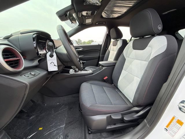 2026 Chevrolet Trax RS - Photo 13