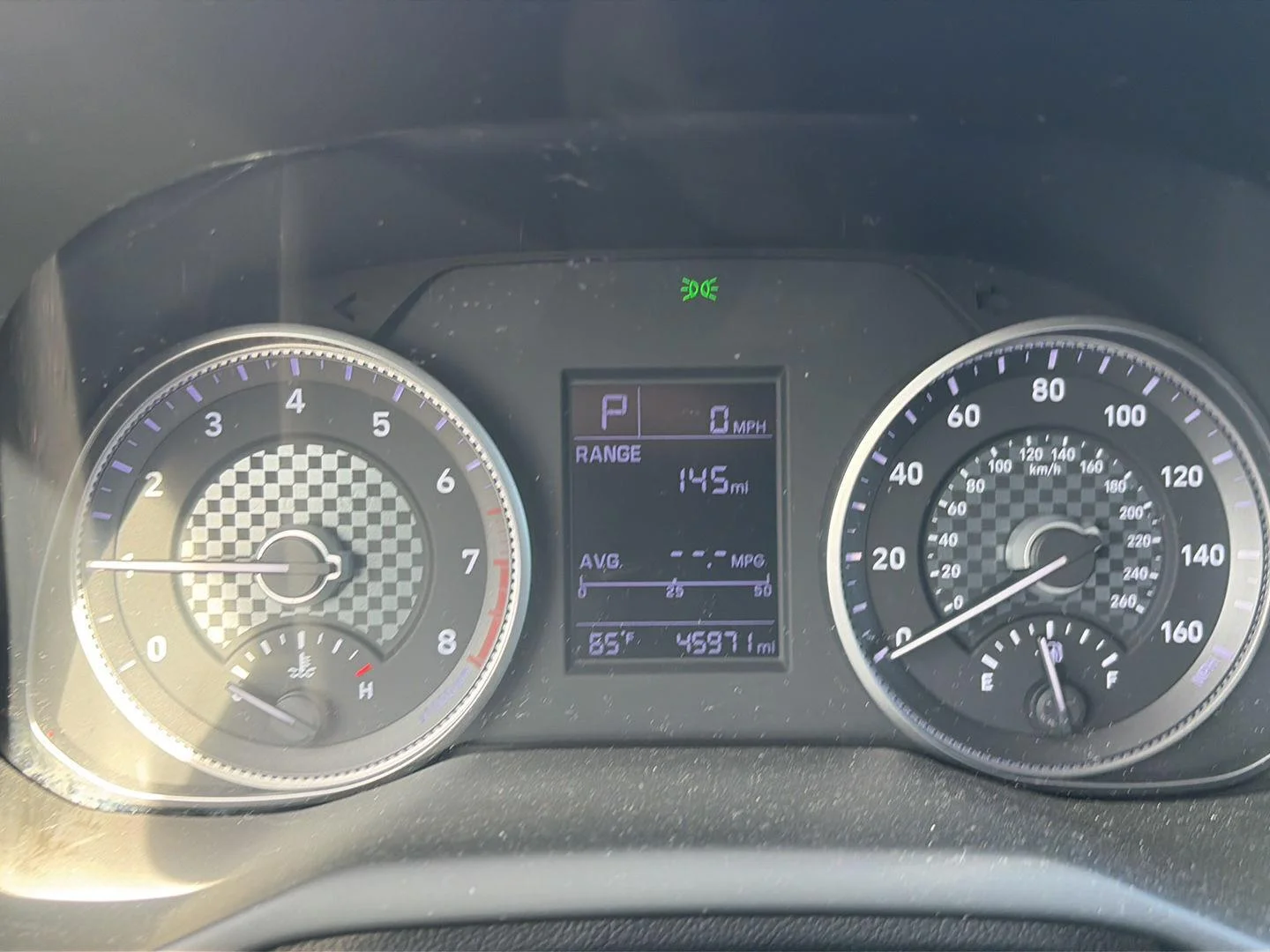 Used 2019 Machine Gray Hyundai SE image 9