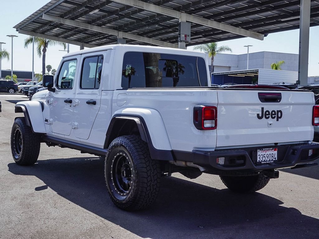 Used 2024 White Jeep Sport image 5