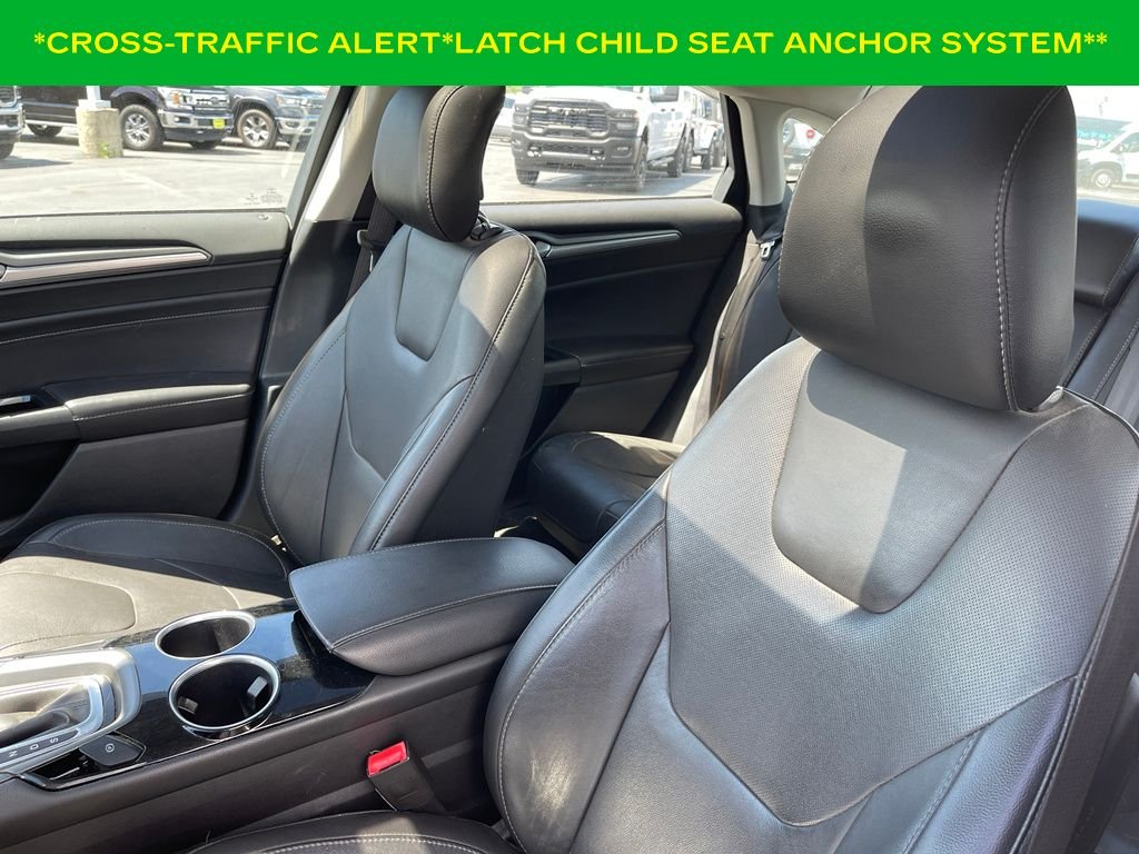 Used 2013 White Platinum Clearcoat Metallic Ford Titanium image 12