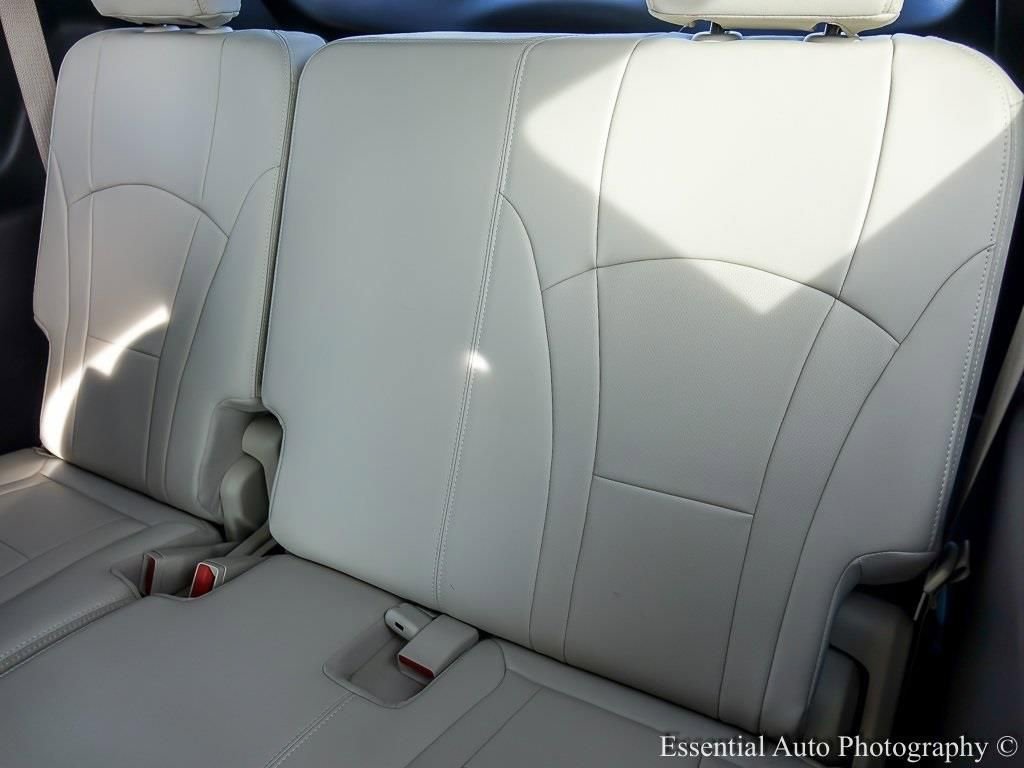 2023 Buick Enclave Essence - Photo 14